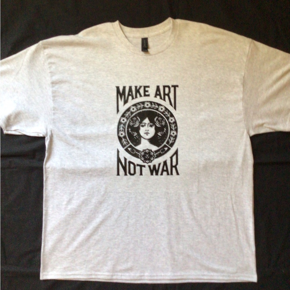 Make Art Not War Graphic T-Shirt